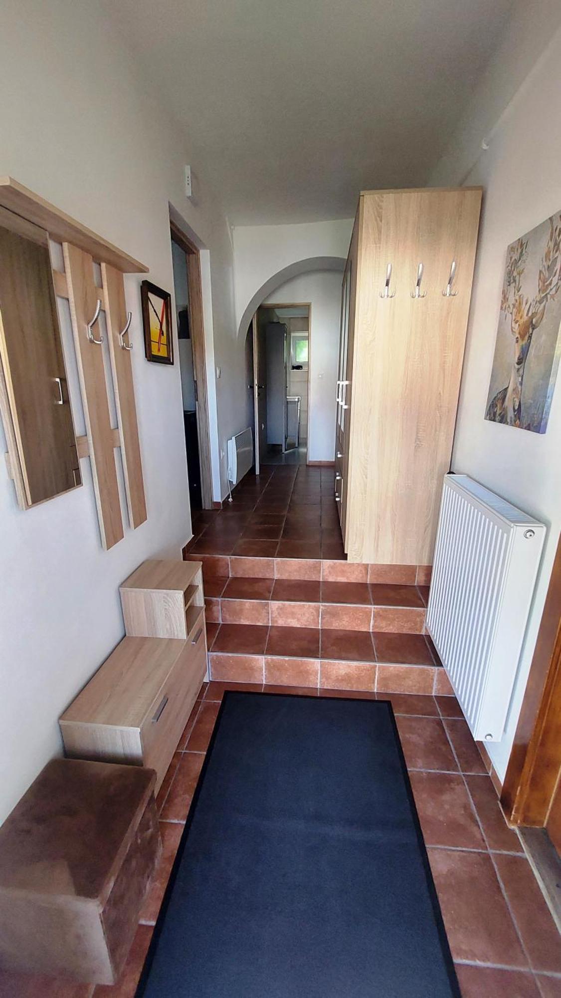Lipicai Hotel Es Etterem Szilvásvárad Exteriör bild
